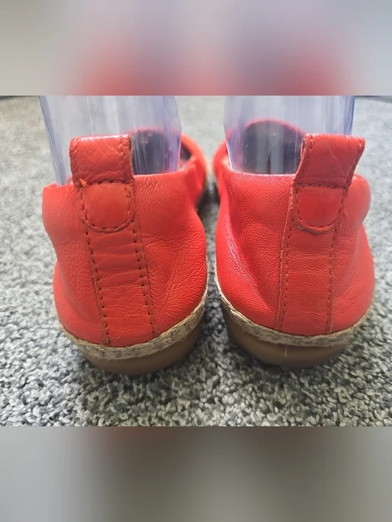 Clarks Artisan Reeney Helen Orange Leather Slip On Espadrille Flats Loafer 8M - Picture 4 of 10